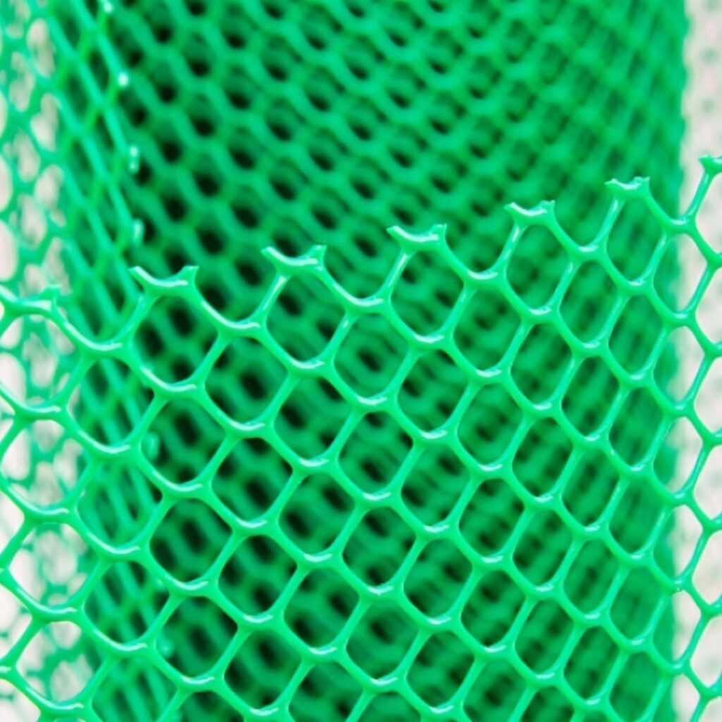 Lakshmiwirenetting - Best fencing - Exploring the Versatility and Sustainability of Plastic Wire Mesh 3