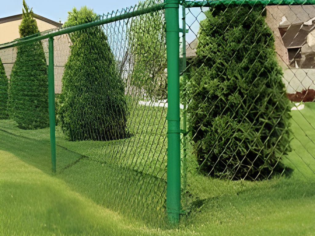 Lakshmiwirenetting - Best fencing - PVC Chain Link Exploring the Versatility of PVC Chain Link Fencing 5