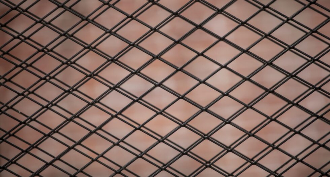 Lakshmiwirenetting - Best fencing - Weld Mesh Fencing’s Strength and Versatility 2