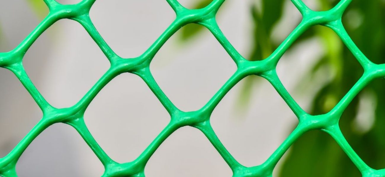 Lakshmiwirenetting - Best fencing - Why Plastic Wire Mesh Fences Are the Perfect Choice for Your Home 4